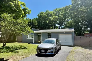 142 Palmer St, Brentwood, NY 11717 - Photo 24