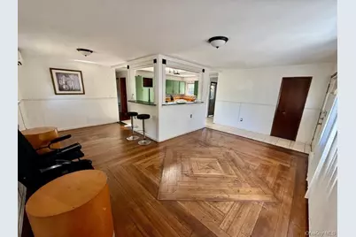 142 Palmer Street, Brentwood, NY 11717 - Photo 4