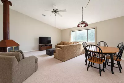 4004 Deer Path, Poughkeepsie, NY 12603 - Photo 6