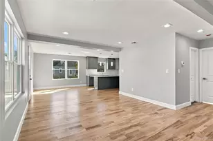 34 Wilson Rd, Valley Stream, NY 11581 - Photo 6