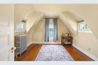 11-20 Shore Road, Douglaston, NY 11363 - Photo 40