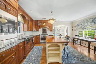 11-20 Shore Rd, Douglaston, NY 11363 - Photo 24