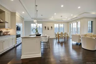 1000 Royal Ct, North Hills, NY 11040 - Photo 14