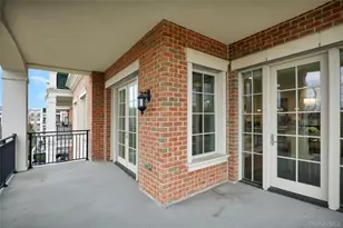 1000 Royal Ct, North Hills, NY 11040 - Photo 28