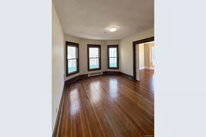 10 Streit Avenue, Poughkeepsie, NY 12603 - Photo 2