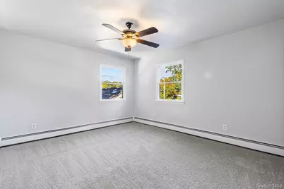 10 Sunset Drive, Centereach, NY 11720 - Photo 16