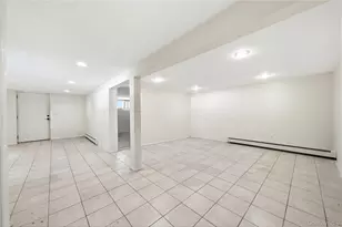 10 Francisco Ave, Central Islip, NY 11722 - Photo 30