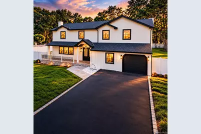 7 Shoreham Drive W, Dix Hills, NY 11746 - Photo 1
