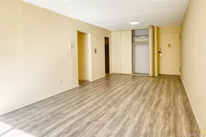 136-35 Maple Avenue #4E, Flushing, NY 11355 - Photo 4