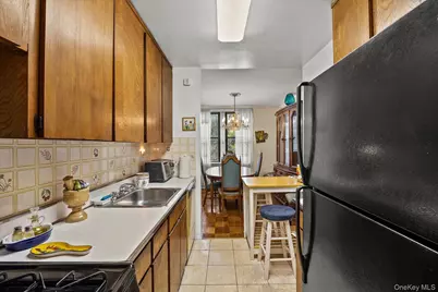 1874 Pelham Parkway S #2R, Bronx, NY 10461 - Photo 10