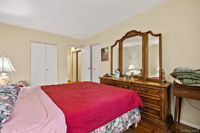 1874 Pelham Parkway S #2R, Bronx, NY 10461 - Photo 16
