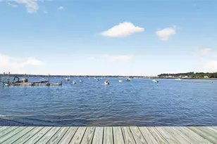 11 Sintsink Dr W, Port Washington, NY 11050 - Photo 20
