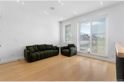207 Lee Avenue, Brooklyn, NY 11206 - Photo 32