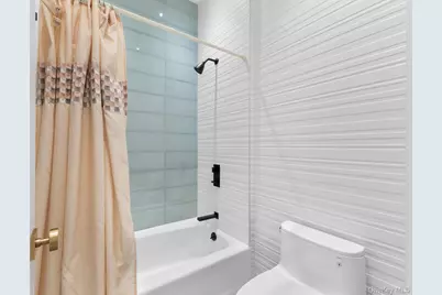 207 Lee Avenue, Brooklyn, NY 11206 - Photo 24