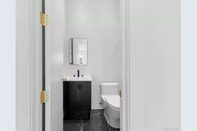 207 Lee Avenue, Brooklyn, NY 11206 - Photo 38