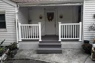104 Lexington Ave, Central Islip, NY 11722 - Photo 2