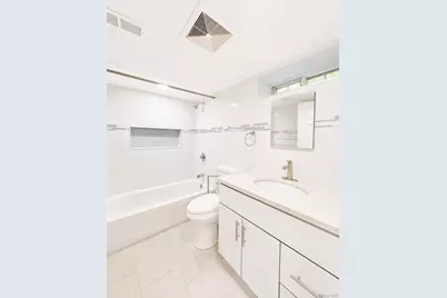 5708 260th Street, Little Neck, NY 11362 - Photo 8