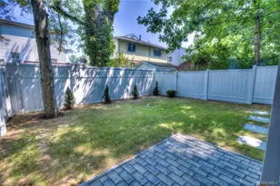 56 Kirkwood Road Rd, Port Washington, NY 11050 - Photo 16