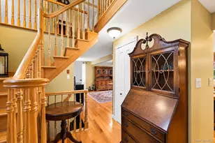 413 Hewlett Ave, Patchogue, NY 11772 - Photo 6
