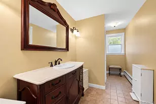 413 Hewlett Ave, Patchogue, NY 11772 - Photo 26