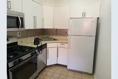 68-01 242nd Street #29E, Douglaston, NY 11362 - Photo 8