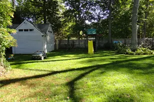 271 Lilac Ln, Smithtown, NY 11787 - Photo 28