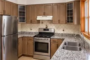 95 Heathcote Rd, Elmont, NY 11003 - Photo 4