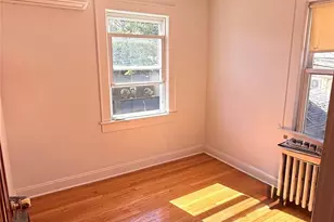 95 Heathcote Rd, Elmont, NY 11003 - Photo 8