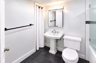 108 Forsythia Ln, North Babylon, NY 11703 - Photo 24