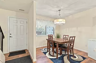 2802 Fox Ln, Poughkeepsie, NY 12603 - Photo 4