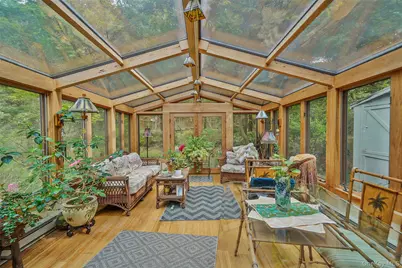271 Bread and Cheese Hollow Road, Northport, NY 11768 - Photo 6