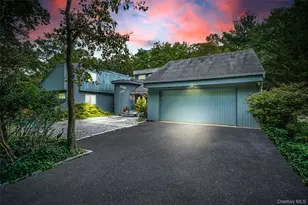 271 Bread and Cheese Hollow Rd, Northport, NY 11768 - Photo 2