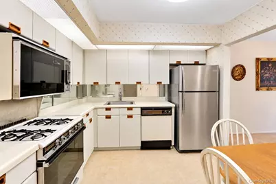 1307 Estates Lane #1636, Bayside, NY 11360 - Photo 10