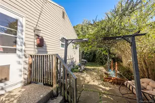 107 Andreano Ave, Patchogue, NY 11772 - Photo 24
