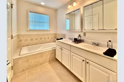 202 Cinnamon Circle, Rhinebeck, NY 12572 - Photo 20