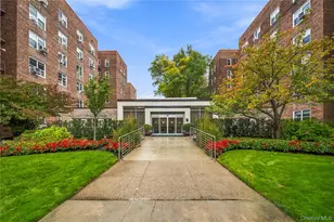 112-20 72nd Dr, Forest Hills, NY 11375 - Photo 1