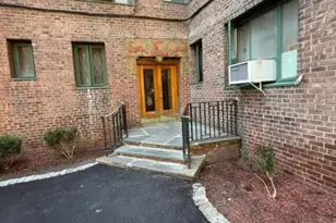 1545 Archer Rd, Bronx, NY 10462 - Photo 1