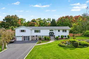 52 Mountain Brook Dr, Brewster, NY 10509 - Photo 2