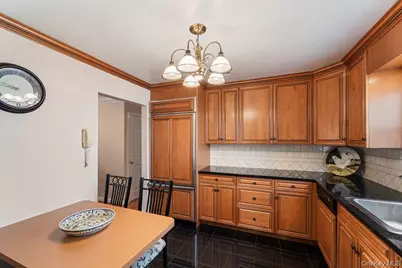 157-60 13th Avenue, Whitestone, NY 11357 - Photo 8