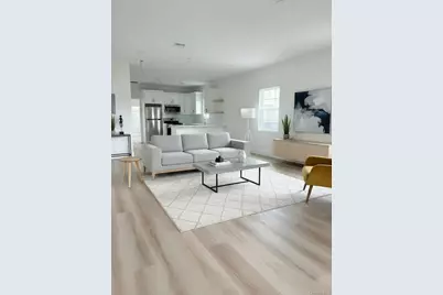 11 Doges Promenade #2C, Copiague, NY 11726 - Photo 10