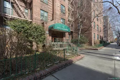 78-11 35 Avenue #5H, Jackson Heights, NY 11372 - Photo 2