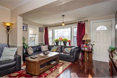 4418 Bruner Avenue, Bronx, NY 10466 - Photo 4