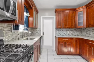 118-12 227th St, Cambria Heights, NY 11411 - Photo 4
