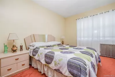 22533 Murdock Avenue, Cambria Heights, NY 11429 - Photo 14