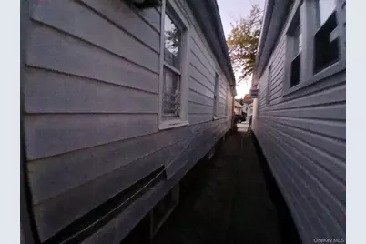 9802 Avenue L, Brooklyn, NY 11236 - Photo 4