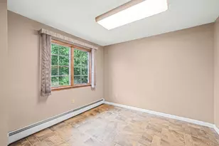 247 O Rourke St, Brentwood, NY 11717 - Photo 16