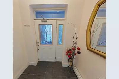 504 Georgia Avenue #1st Floor, Brooklyn, NY 11207 - Photo 4