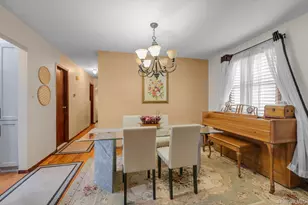 1851 Chowan St, Elmont, NY 11003 - Photo 4