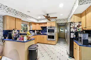 30 Manor Rd N, Greenlawn, NY 11740 - Photo 22