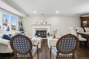 371 E Shore Rd, Lindenhurst, NY 11757 - Photo 8